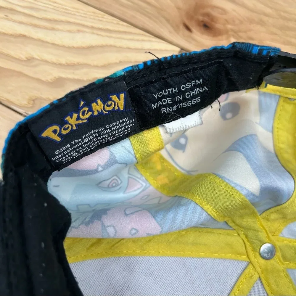 Pokémon SnapBack Baseball Cap Hat Pikachu Squirtle Nintendo Game Freak Youth OS